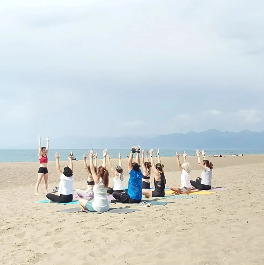 Sahilde Yoga — görsel 3